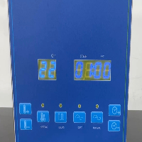 Cole-Parmer UC-200 Ultrasonic Cleaner image 2